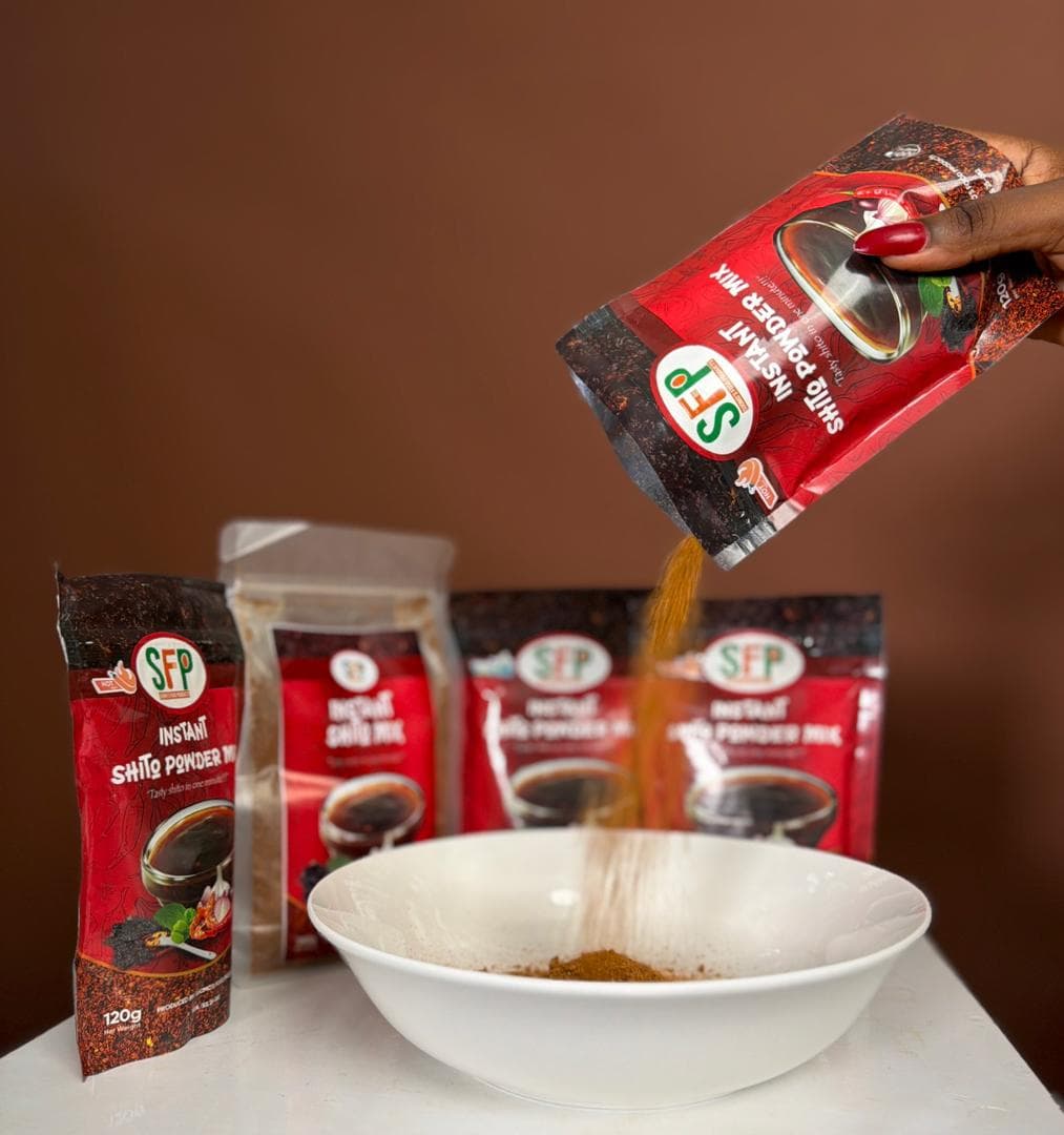 Pouring SFP Instant Shito Powder